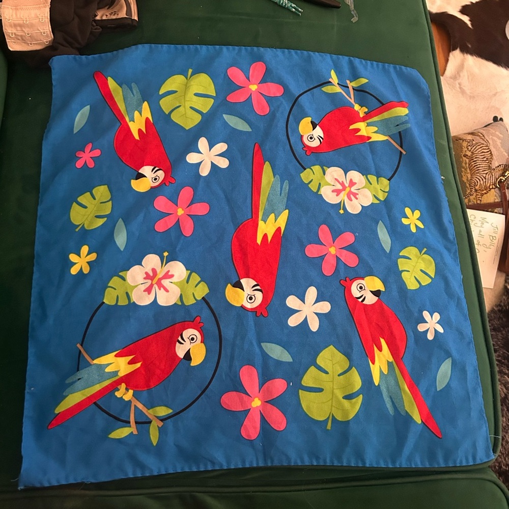 Parrot bandana